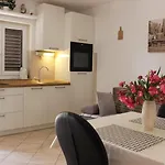 Apartment Lanterna Puntamika Apt. Near Zadar
