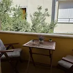 Lanterna Puntamika Apt. Near Apartment *