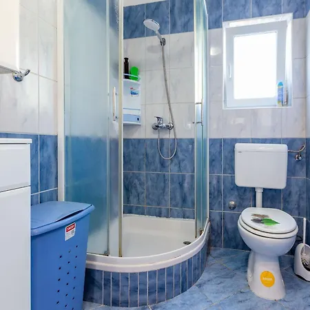 Lanterna Puntamika Apt. Near Апартаменты *