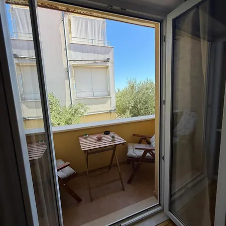 Lanterna Puntamika Apt. Near