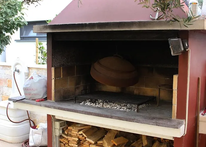 Lanterna Puntamika Apt. Near Zadar