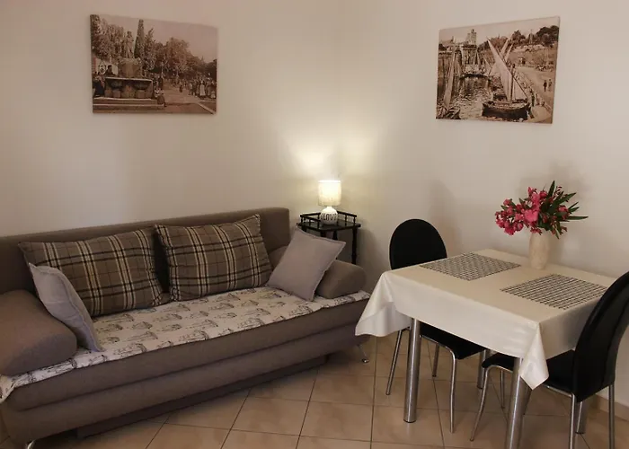 Apartamento Lanterna Puntamika Apt. Near