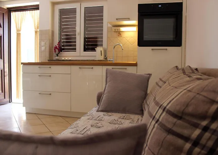 Apartman Lanterna Puntamika Apt. Near Zadar