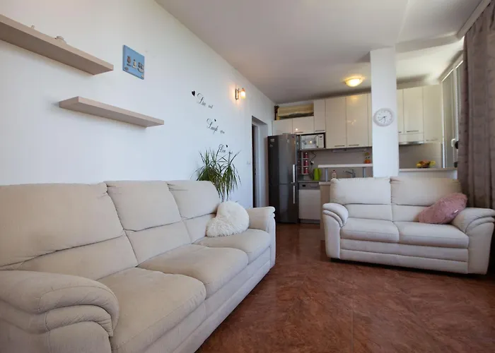 Lanterna Puntamika Apt. Near Апартаменты Задар