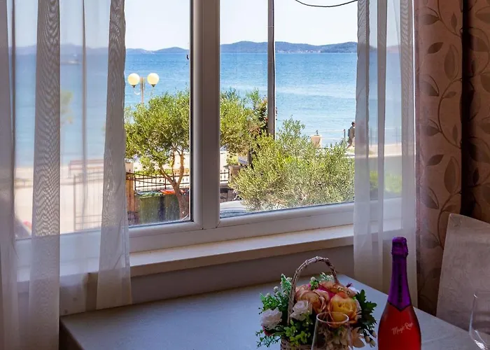 Lanterna Puntamika Apt. Near Апартаменты